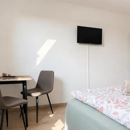 Appartement Zecheloft44 - Centro, Parken, Renoviert, Moviepark, Ruhige Lage