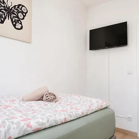 Appartement Zecheloft44 - Centro, Parken, Renoviert, Moviepark, Ruhige Lage Oberhausen (North Rhine-Westphalia)