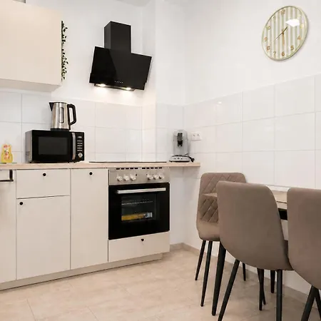 Appartement Zecheloft44 - Centro, Parken, Renoviert, Moviepark, Ruhige Lage Oberhausen (North Rhine-Westphalia)