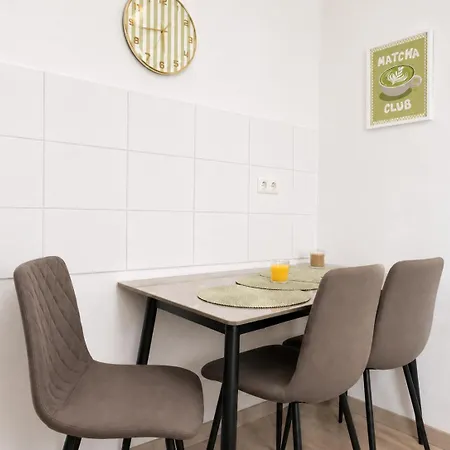Appartement Zecheloft44 - Centro, Parken, Renoviert, Moviepark, Ruhige Lage *
